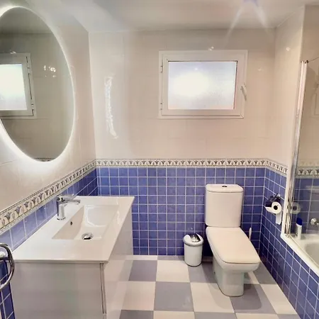 Atico En Apartment Marbella